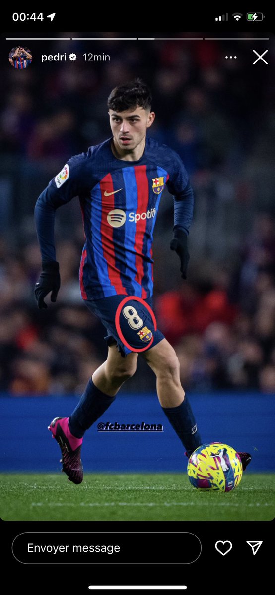 Armeniesta's tweet photo. MDRRRRRRR PEDRI C’EST UN BZ https://t.co/Wy03Mfh2fD