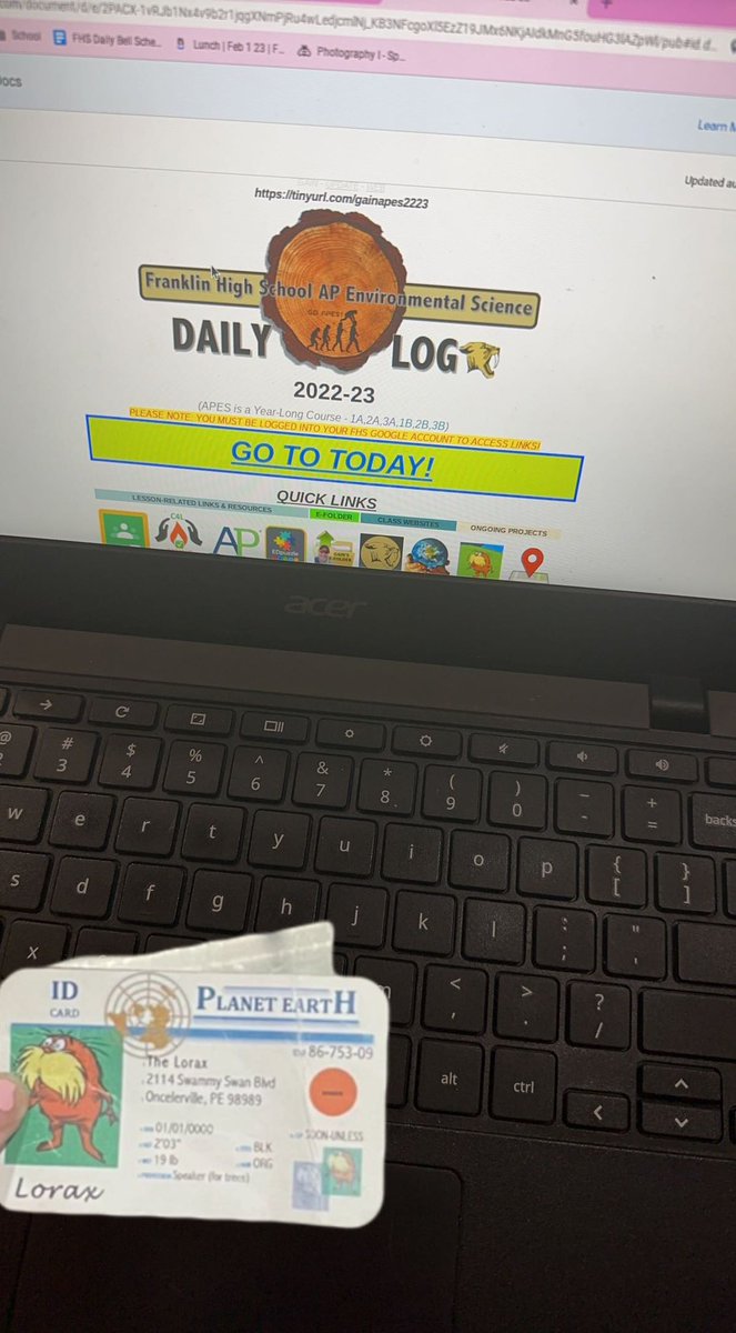 Kerriganlorax's tweet photo. Using my computer everyday for school work helps me and my classmates save a lot of paper and helps reduce my ecological footprint! #apespopulation #franklinlorax https://t.co/AokSUtzeVX