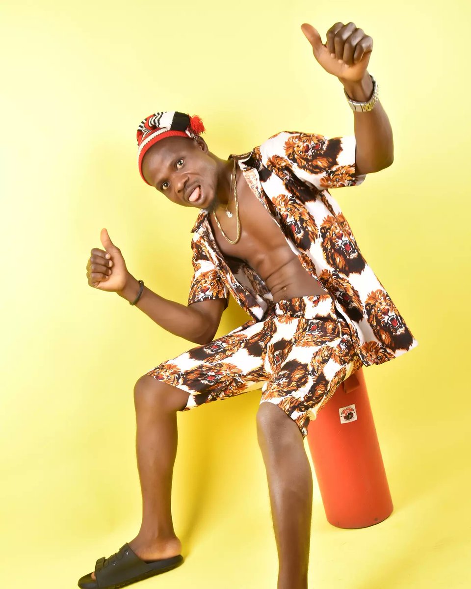 Mrsharpsharp's tweet photo. Oh God i thank you for the gift of life today am plus 1 to my year's happy birthday to me.
.
.
.
.
.
#msharpsharp #mrshasharp2 #amnotalone #backagain #weeyaweeya #dome #mybirthday #blessed #enjoyment #wishmewell #likesforlike https://t.co/YjqXSkLfda