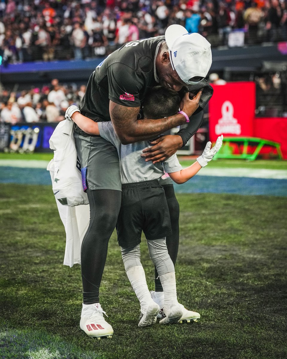 Washington Commanders tweet media