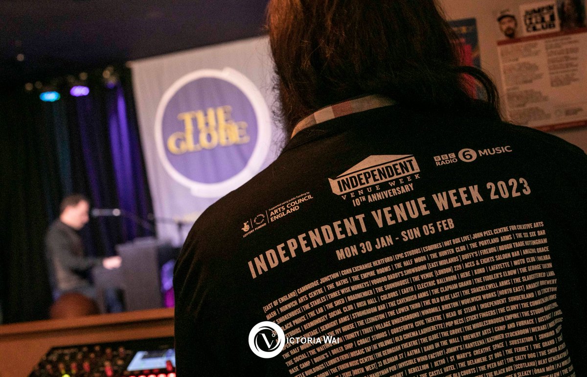 _victoriawai_'s tweet photo. Sunday night and that's 10 gigs straight in 7 days done with 9 officially @IVW_UK for #IVW23 #10YearsOfIVW and tonight I was down @theglobene4 for @DaleStorr
Thanks to all the volunteers tonight making me feel welcome and lovely to wind down a mad week with some fine jazz ๐ฅ https://t.co/9Qr6ik1olP