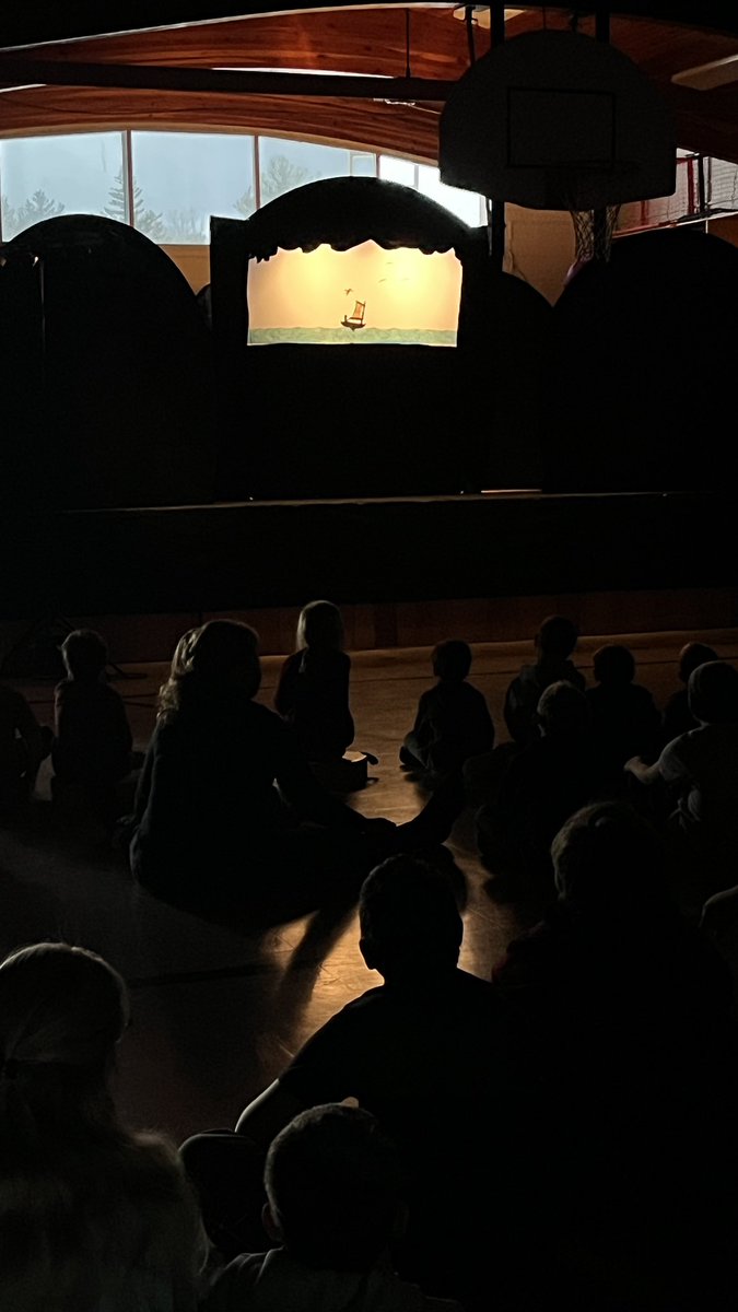 ms_cherasmith's tweet photo. We loved our 2 days with Maritime Marionettes! Thank you to the SAC at @ssrsbpes for supporting our growing literacy skills @SSRCE_NS https://t.co/lIFJKmcnOO