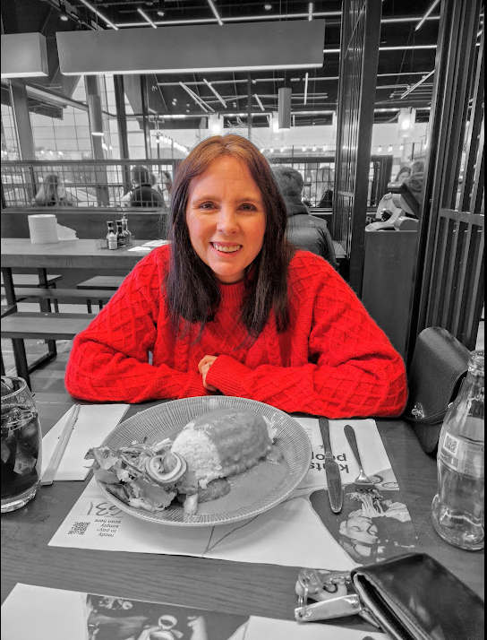 uptone's tweet photo. Gemma's celebrations began with a lovely meal at @wagamama_uk Crawley and ended with The @EscapeHuntUK London (DoctorWho) which was great fun! ๐#EscapeHunt #DoctorWho #HappyBirthday https://t.co/WqqqwAG301