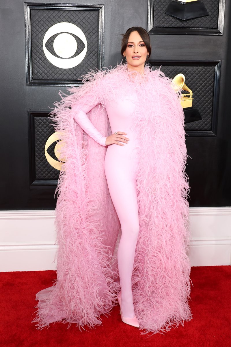 MTV's tweet photo. My camera roll is quickly filling up with @KaceyMusgraves 💗 #GRAMMYs https://t.co/xTzrQgfsuO