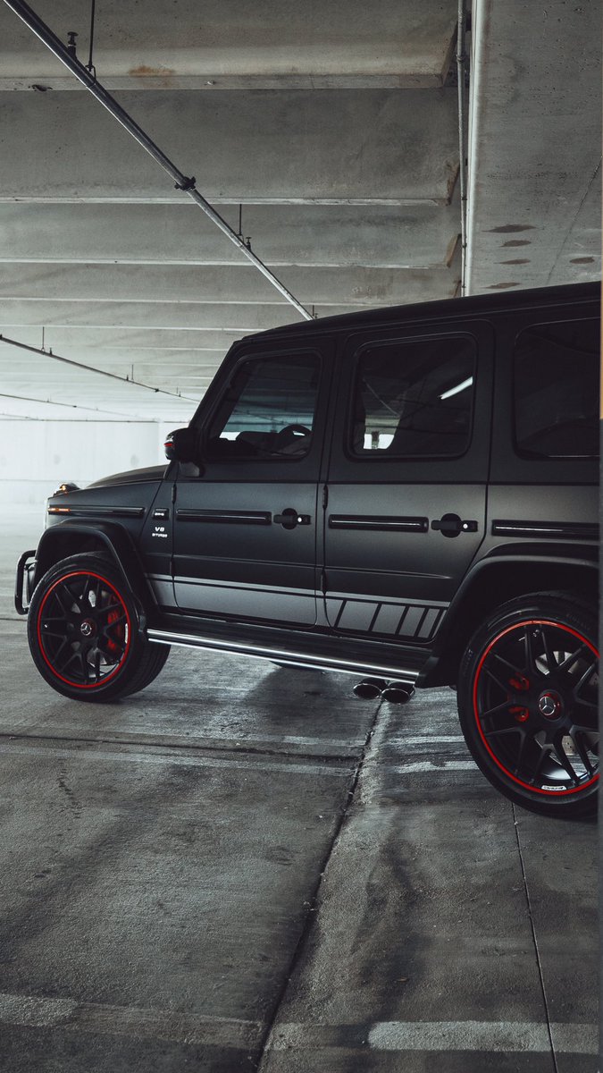 alphaprodetail's tweet photo. G63 from nardo grey now fully wrapped on satin black and customized with red accents and stripes by Alpha. What do you think? https://t.co/tDgSEdzywX