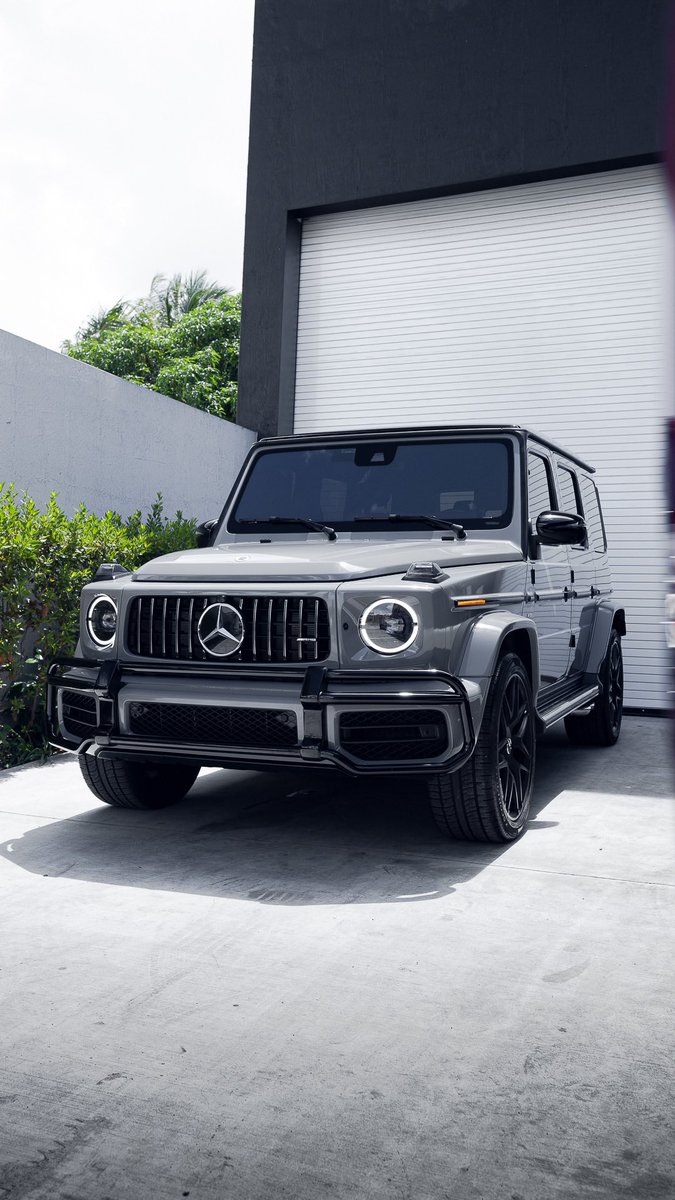 alphaprodetail's tweet photo. G63 from nardo grey now fully wrapped on satin black and customized with red accents and stripes by Alpha. What do you think? https://t.co/tDgSEdzywX