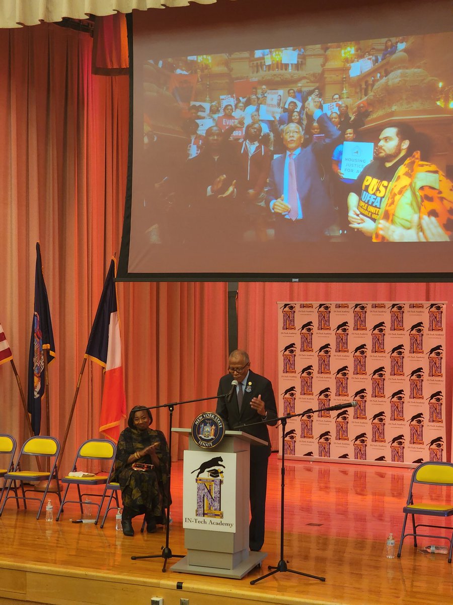 SenatorRJackson's tweet image. I am extremely grateful to everyone who attended my inauguration celebration yesterday. 

Your presence made it a truly special event, and I am deeply honored to represent #District31. Thank you from the bottom of my heart!

#ActionJackson #Imstillstanding