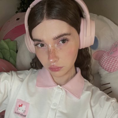 Summer 🌼 on Twitter: "#NewProfilePic"