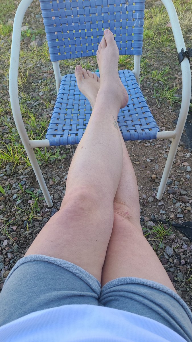 ARIZONA__DOMMEE's tweet photo. Too early to be warming up for me https://t.co/tngawqsCX7