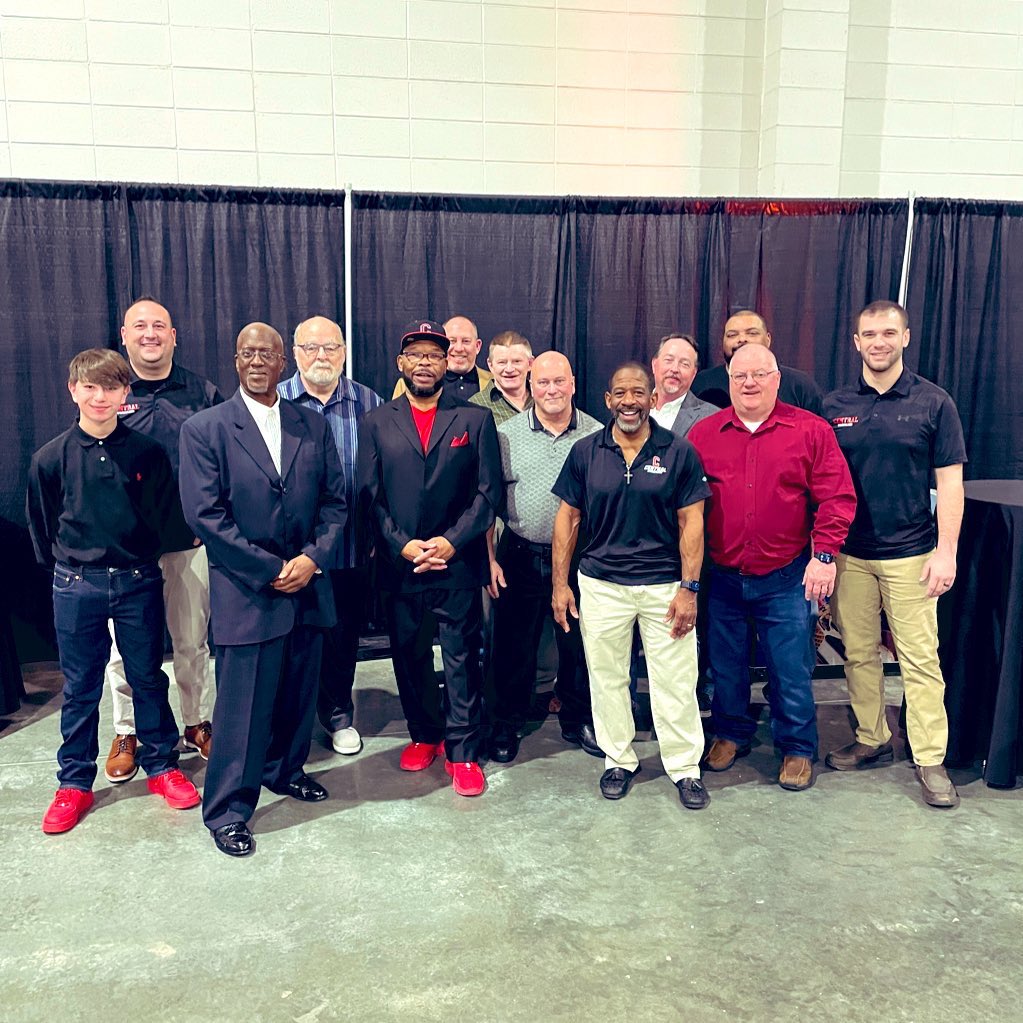Former Central wrestlers supporting Coach Kinloch’s Missouri Sports Hall of Fame induction!!! #GODOGS