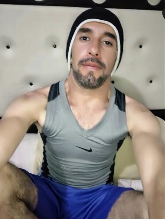 Dan11Monito's tweet photo. Idealizar a alguien, es condenarte a decepcionarte. 💕
#05Feb #gay #gaypedo @EncuentroGayMty #gaylokal #domingodeculos https://t.co/D1JErqCaVX