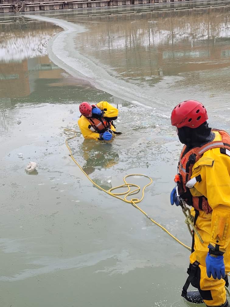 Chatham-Kent Fire Fighters tweet media