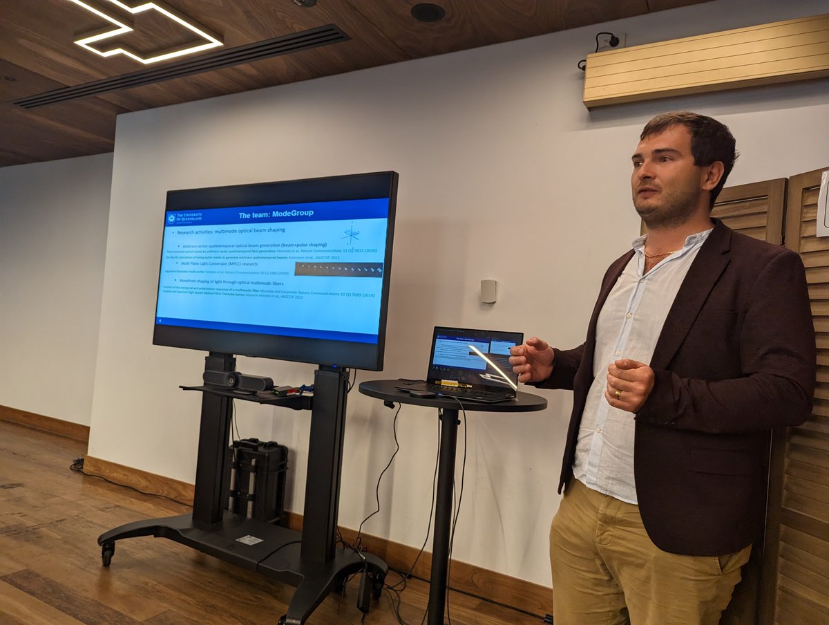 Integrated Photonics and Applications Centre tweet media