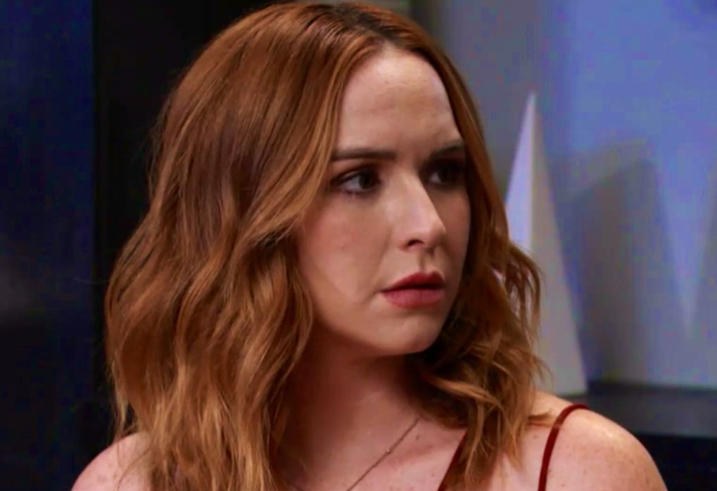 teriahthinker's tweet photo. ‘… i came back for one reason and that’s because i love you’ 🤍

#teriah #yr https://t.co/YvPwS2mh2f