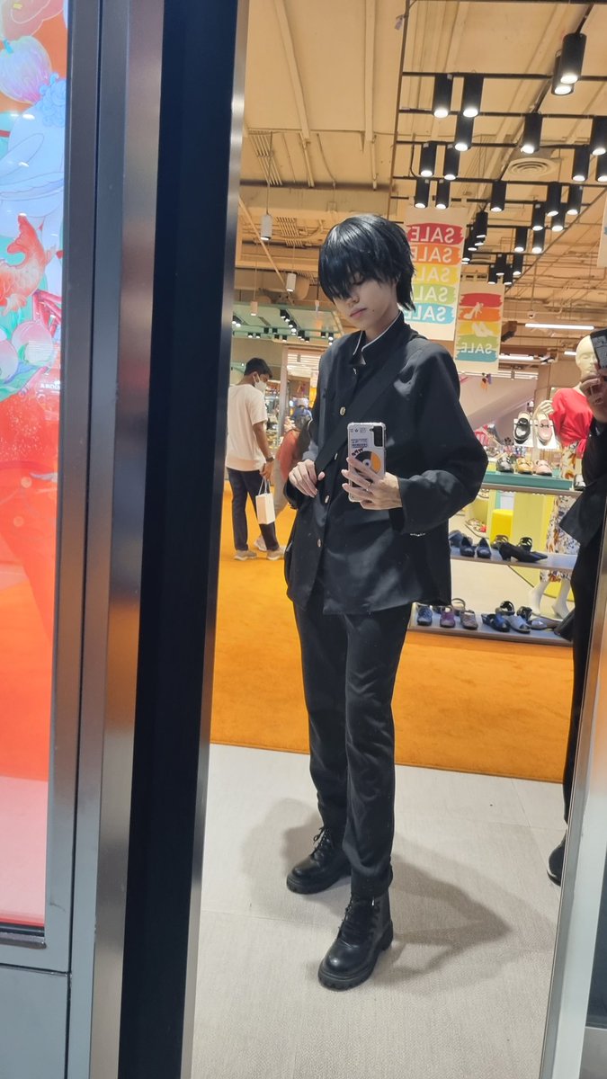 จะหล่อไปไหนอะตัวผม