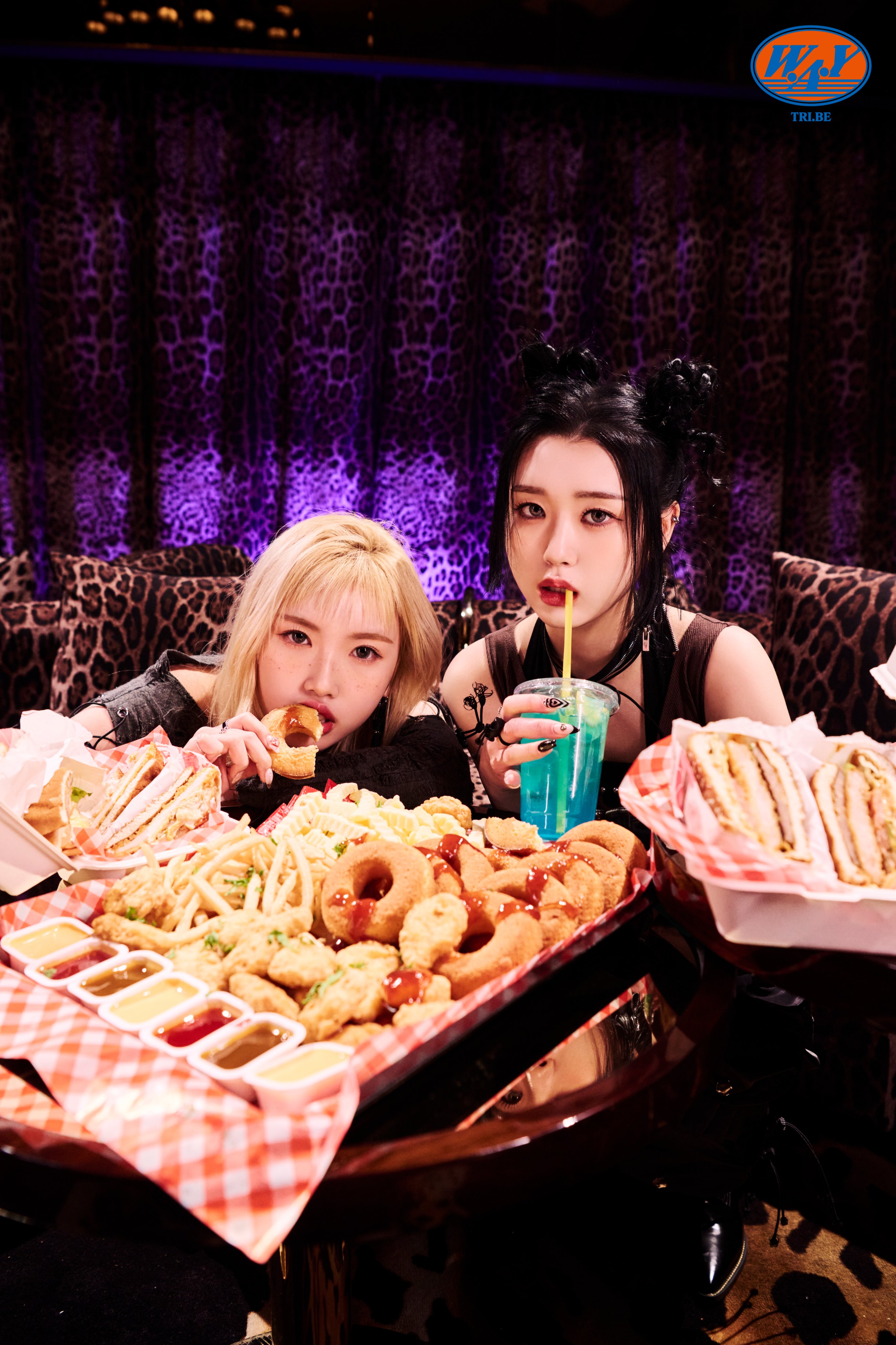 FoPwRZpaEAACmAJ?format=jpg&name=4096x4096