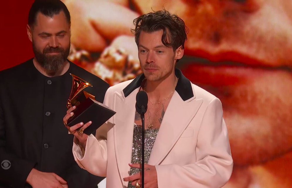 Harry receiving his Grammy for ‘Best Pop Vocal Album’ for Harry’s House at the 2023 #GRAMMYs !