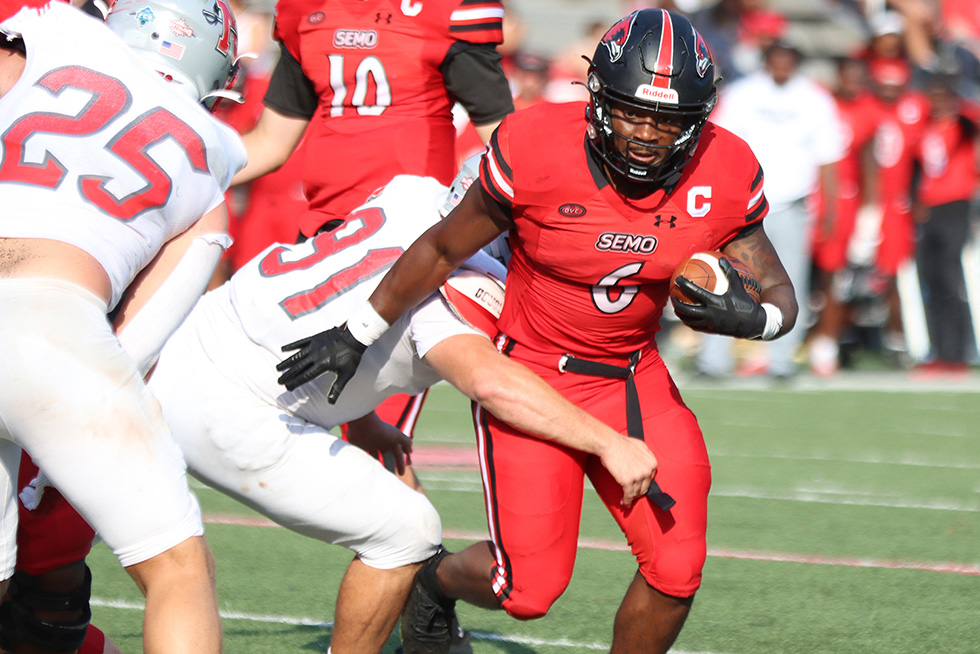 Southeast Missouri State University (@semissouristate) on Twitter photo Gino Hess has solidified his place in Redhawk history. We sat down with Hess after the season to talk about what it means to him to break all these records. Watch the full interview online. Breaking Records | SEMO ecs.page.link/3MiyB
<a href="/SEMORedhawks/">SEMO Redhawks</a> <a href="/SEMOfootball/">SEMO Football</a> Gino Hess has solidified his place in Redhawk history. We sat down with Hess after the season to talk about what it means to him to break all these records. Watch the full interview online. Breaking Records | SEMO ecs.page.link/3MiyB
<a href="/SEMORedhawks/">SEMO Redhawks</a> <a href="/SEMOfootball/">SEMO Football</a>