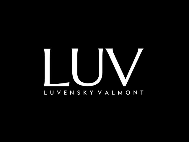 luvenskyvalmont's tweet photo. Absolutely true, David was nothing without Goliath. @luvtimelesss #luv #luvtimeless #luvladybag #luvscarf #fashion #style #madeinitaly 
#luvcommunity #fashiondesigner https://t.co/wudWaloPB7