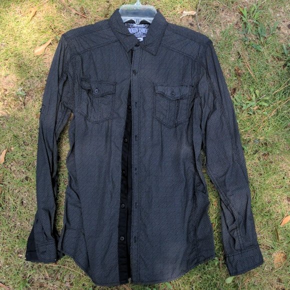 EdgeCore_Surf's tweet image. So good I had to share! Check out all the items I&apos;m loving on @Poshmarkapp #poshmark #fashion #style #shopmycloset #onthebyas #brokenthreads #newera: posh.mk/BwEuWB0xbxb