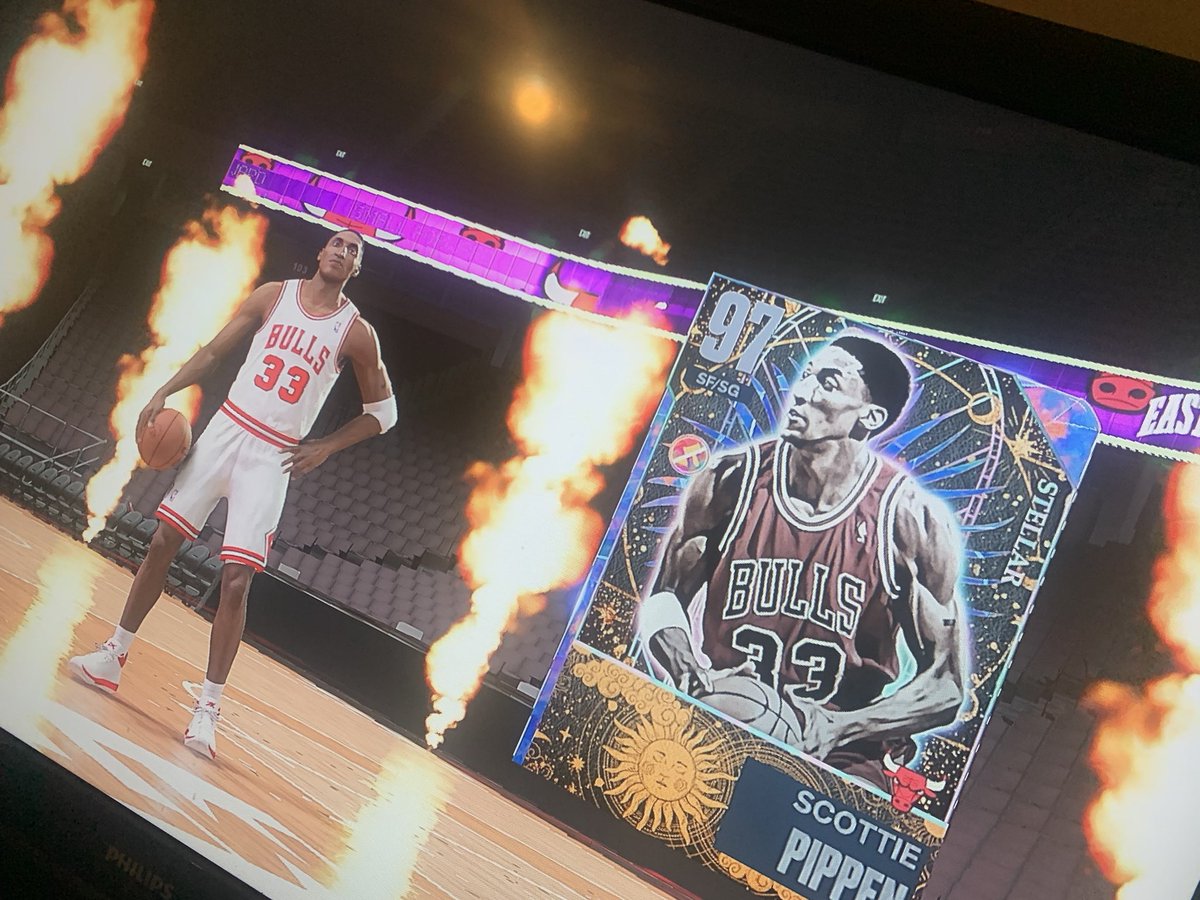 SluGGFather's tweet photo. @NBA2K_MyTEAM https://t.co/IVQRJ2hRjY