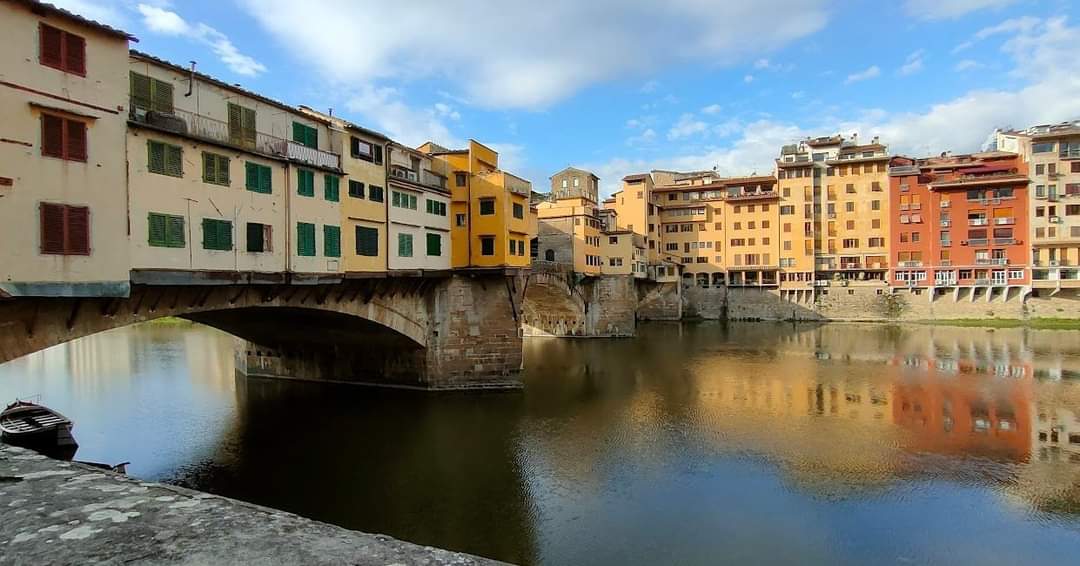 Buongiorno a tutti.
.
#pontevecchioafirenze
#ppontevecchio
#visiteguidate
#visiteguidatefirenze
#guidedtours
#visitflorence
#visititaly
#tuscany
#tuscanytravel
#toscanagram
#tuscanyitaly
#toscanaeventi
#toscana
#toscanadascoprire
#firenze
#firenzetoday
#firenzegram