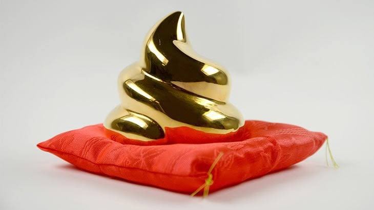 gh0lch0magh's tweet image. ببخشید من تازه رسیدم، راسته می‌گن آهنگ سلام فرمانده هم برنده این جایزه شده؟
#مهسا_امینی