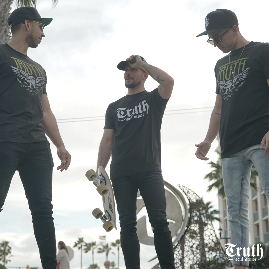TruthSoulArmor's tweet photo. Truth Soul Armor™️⁠
Free to live. Free to ride.⁠
____________________________________⁠
✝️ @TruthSoulArmor⁠
🇺🇸 #TruthSoulArmor #ArmorOfGod⁠
📷 @ivan.juarez.life⁠
.⁠
.⁠
.⁠
.⁠
.⁠
#bibletime⁠
#prayerlife⁠
#godgotme⁠
#outifit⁠
#fashionist⁠
#fashiongoals⁠
#fashioninsta https://t.co/UtS1kY8C7R