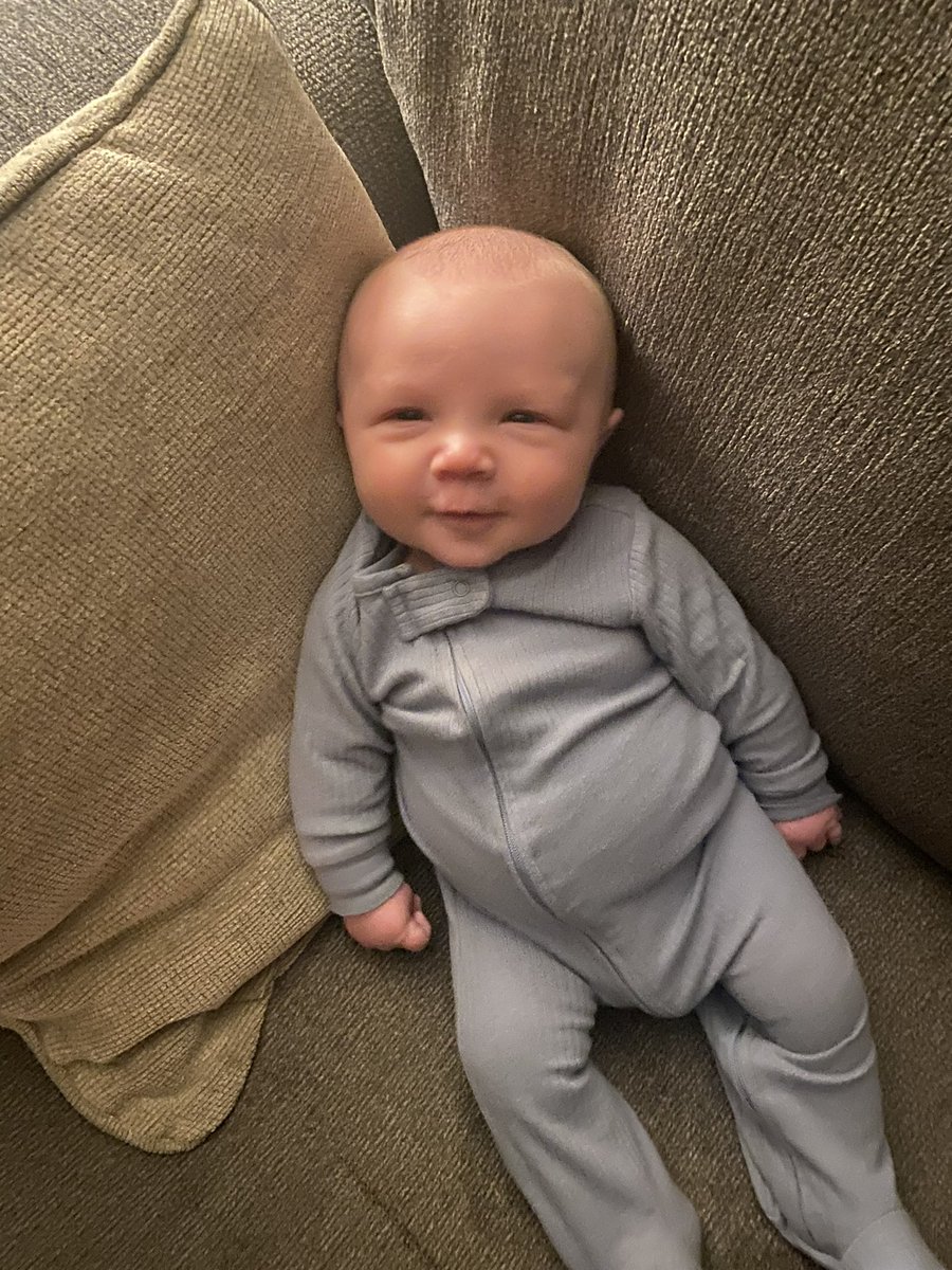 YaudasJade's tweet photo. My bald headed punkin🫶🏼🥹 https://t.co/9exrTiC8Ok