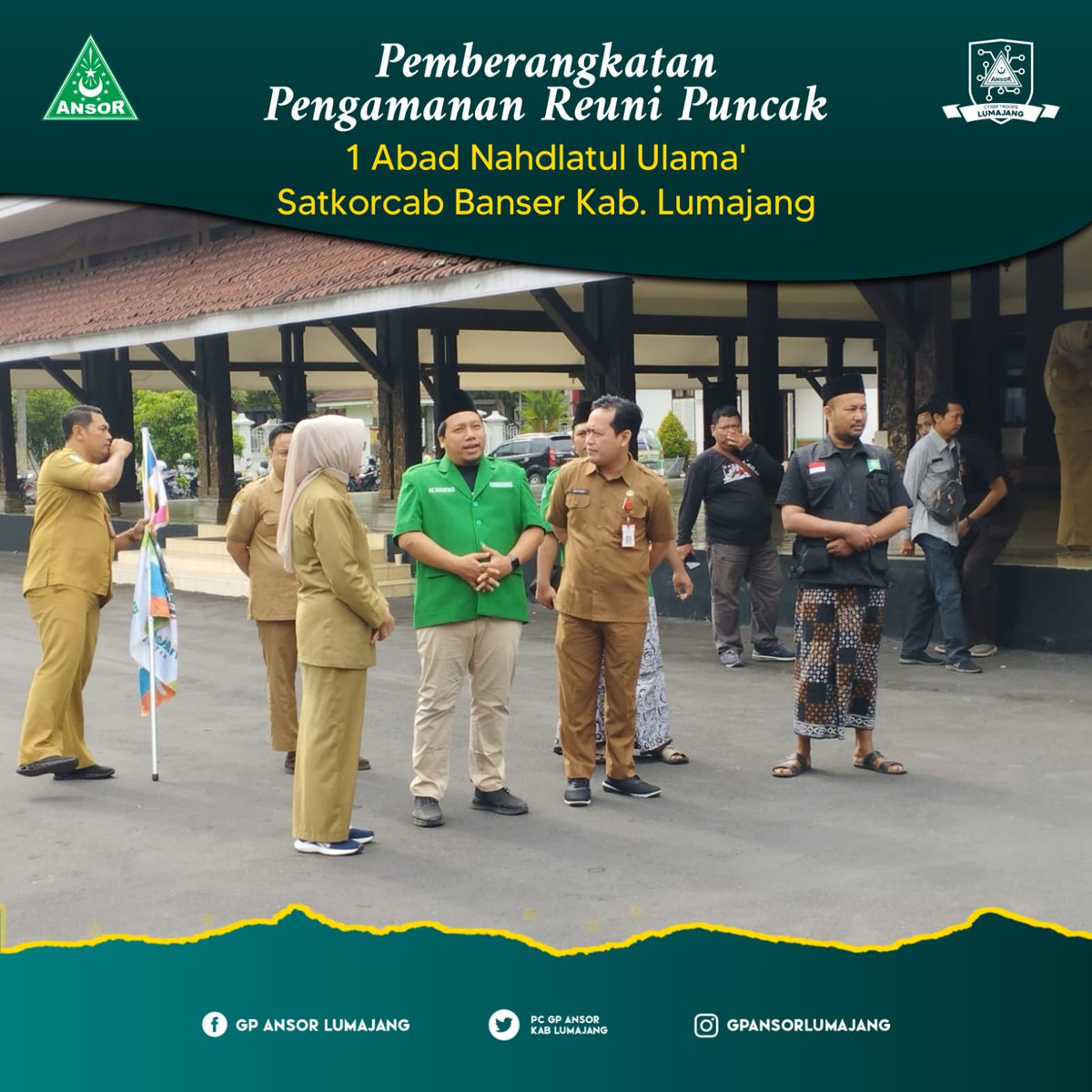 pcgpansorkablmj's tweet photo. Pemberangkatan pengamanan reuni puncak 1 Abad Nahdlatul Ulama Satkorcab Banser Kab. Lumajang.

@Official_Ansor
@ansorjatim
@pwansorjatim
@syafiq_syauqi
@satkorwiljatim

#ansor #ansorbanser  #ansorlumajang #nahdlatululama #banser #jelang1abadnu #1abadNU #SpiritSahabatAnsorLumajang https://t.co/66NUQEBej5