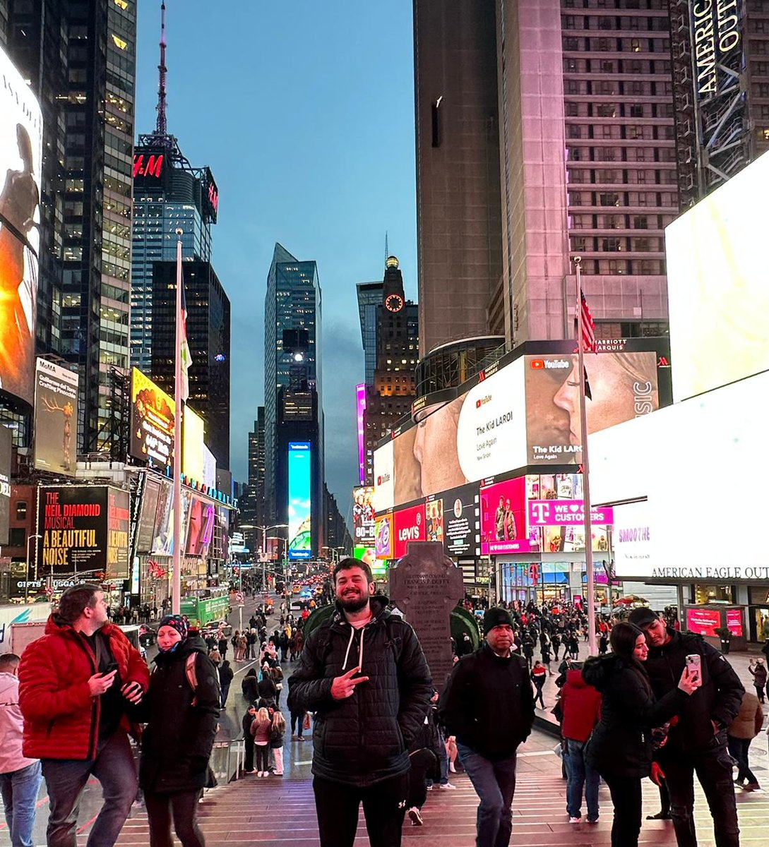 Kayyum atanmasaydi Kiziltepe özgurluk meydani.