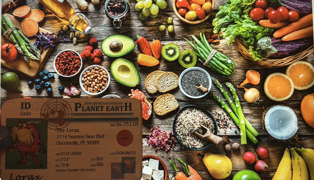 ClaireLuoma's tweet photo. Did you know that if everyone became a vegetarian like myself, we could feed 10 times more people on Earth because we would be eating at a lower trophic level?!?Crazy right? #franklinpop @franklinlorax https://t.co/FXONebuTpH