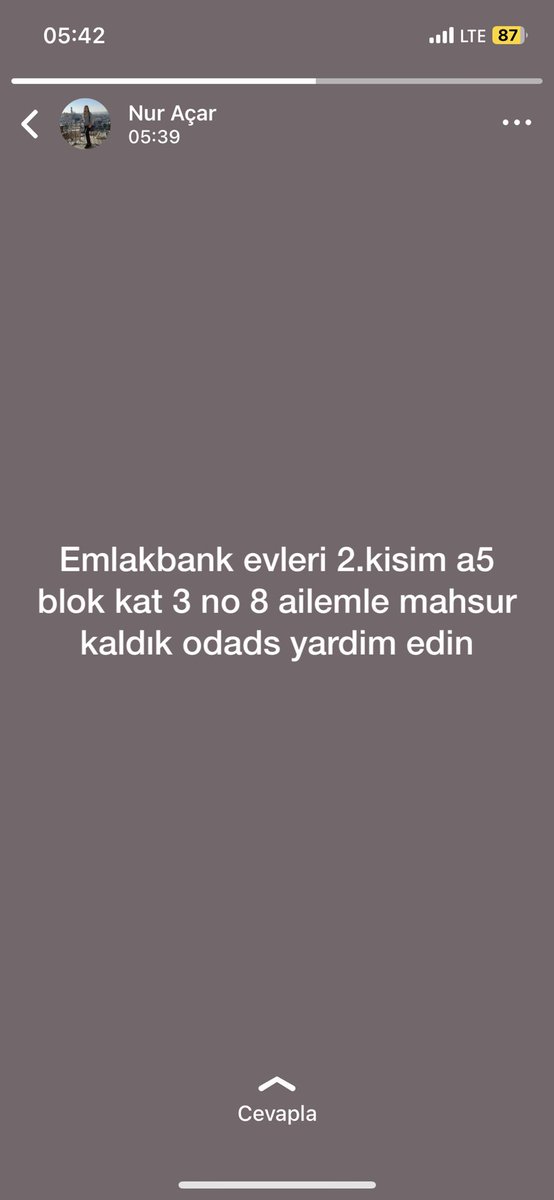 #DEPREMOLDU #hatay 
ARKADAŞIM ENKAZ ALTINDA