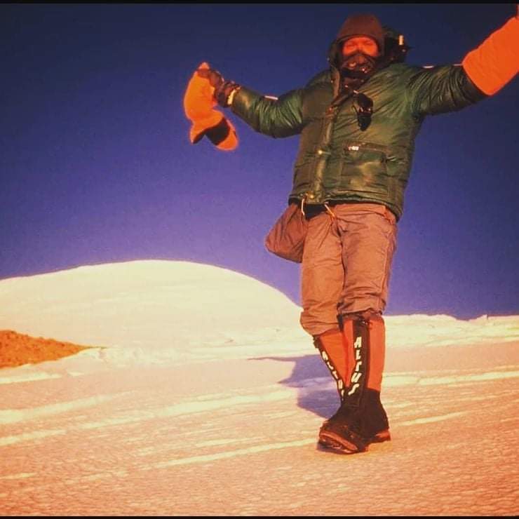Everest Today tweet media