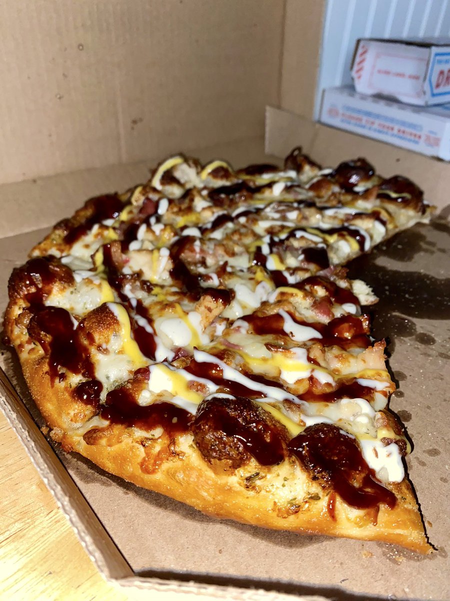 KamLevesque's tweet photo. @dominospizza bring this back https://t.co/BC0OtkV7H0