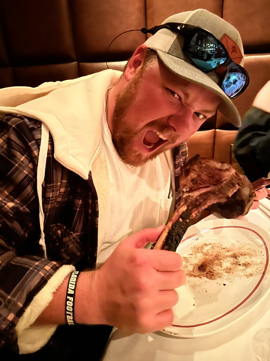 Riley Reed tweet media