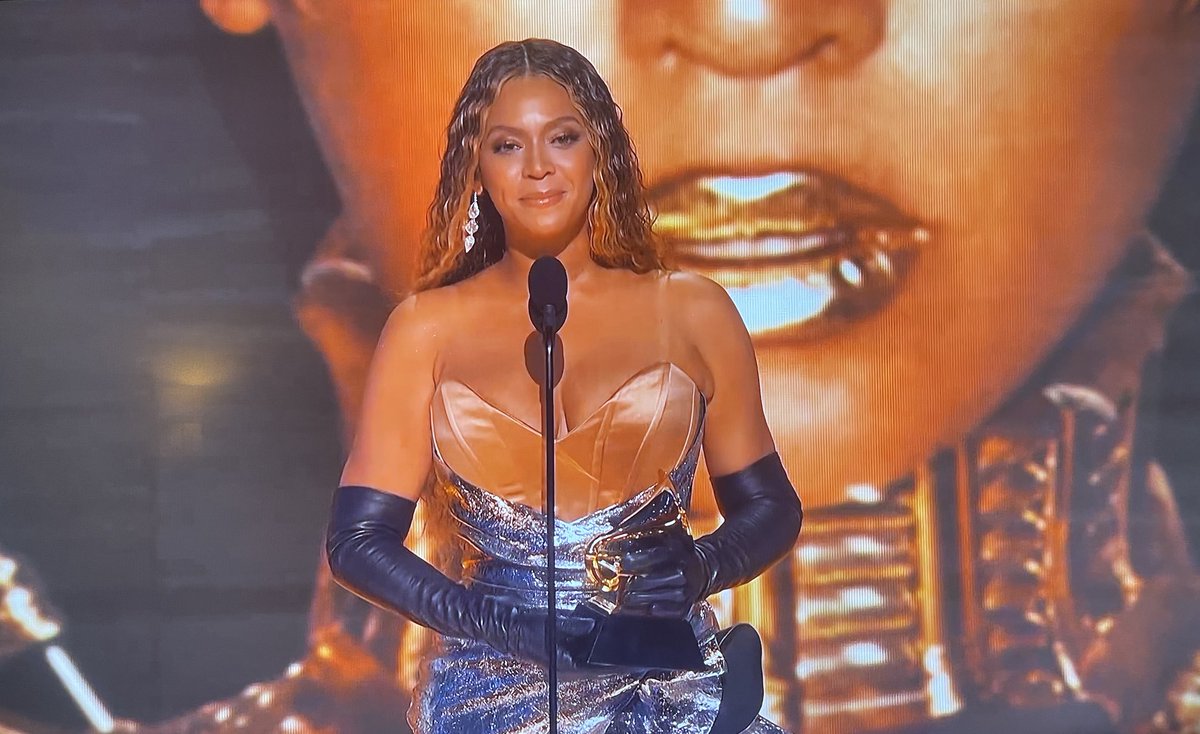Erik Anderson On Twitter She s Done It Beyonc Is The All Time erik-anderson-on-twitter-she-s-done-it-beyonc-is-the-all-time