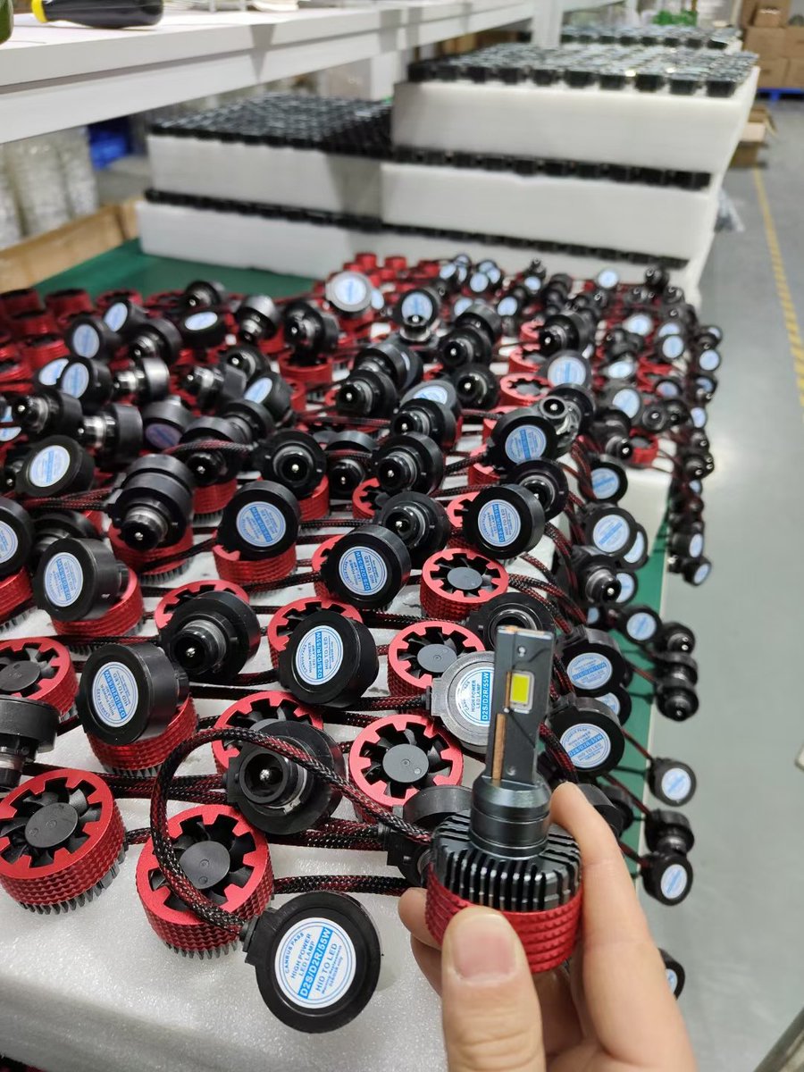 Vicky11494901's tweet photo. Hid to LED D serials led headlight, Directly plug and play ,D1S D2S D3S D4S D5S D8S available .

#automotiveled #carlights #autolight #ledworklights #offroadlights #offroadlightbar #offroadlightbars #hid #ledlightbars #ledlightbar #offroadlights #offroadled #creelightbar https://t.co/infanp6QI7