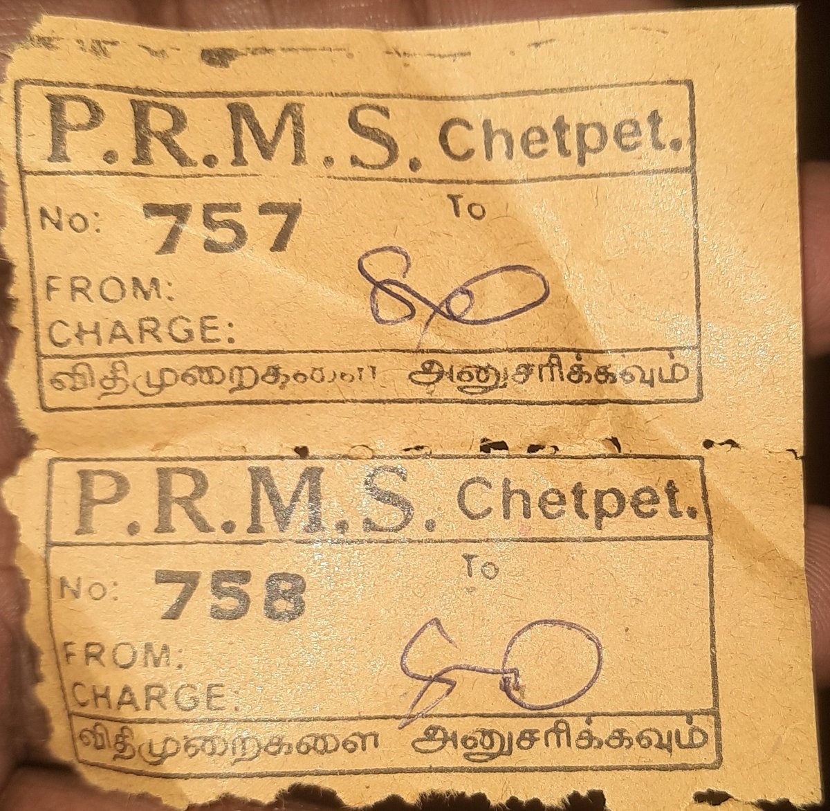 Nareshg0209's tweet photo. Worst Private Bus Conductors @ Vandavasi https://t.co/7H0cy86oL2