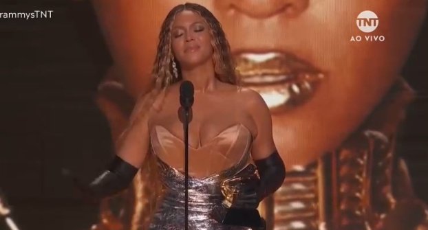 unapologhetto's tweet photo. Y'all 😭😭 https://t.co/i8ysOj8YQ1