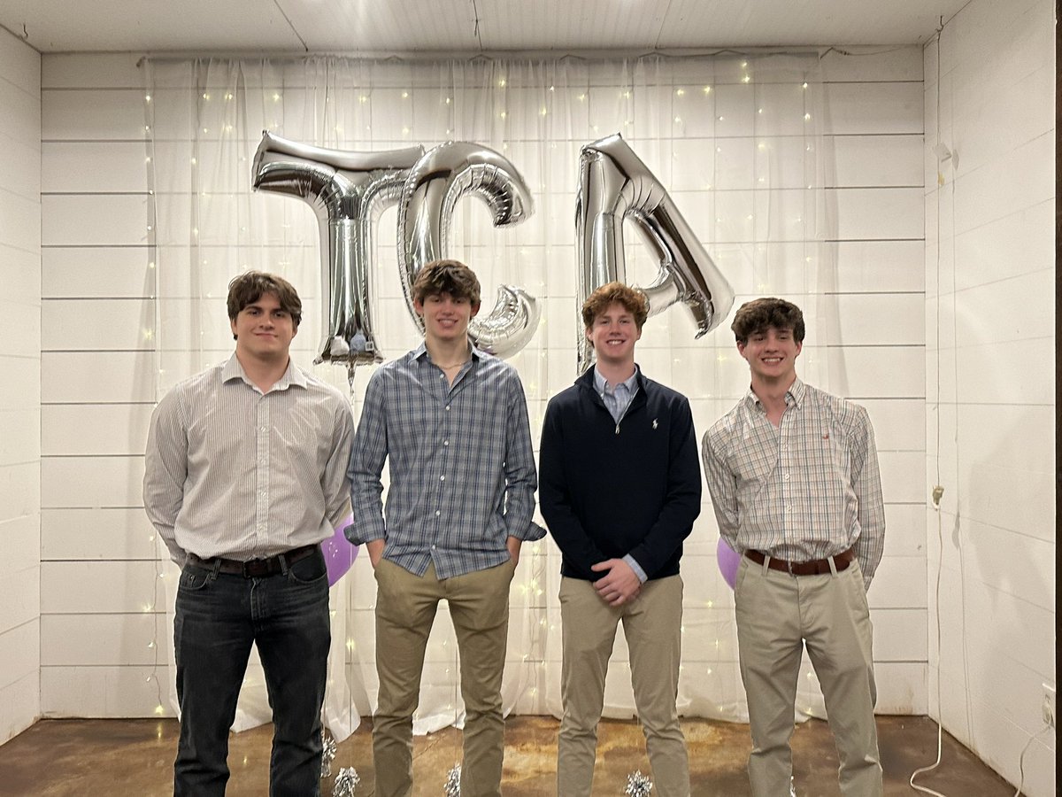 Brad Keltner (@bradkeltnermwa) on Twitter photo It was great night celebrating <a href="/wkeltner23/">Will Keltner</a>’s last HS football season. He was presented the Lion Award. Each year, only one is given out. It’s voted on by the team and recognizes a player who they look up to and consider to be the best teammate. So glad he took after his momma! It was great night celebrating <a href="/wkeltner23/">Will Keltner</a>’s last HS football season. He was presented the Lion Award. Each year, only one is given out. It’s voted on by the team and recognizes a player who they look up to and consider to be the best teammate. So glad he took after his momma!
