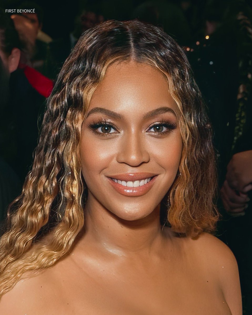 ShayFobic tweet media