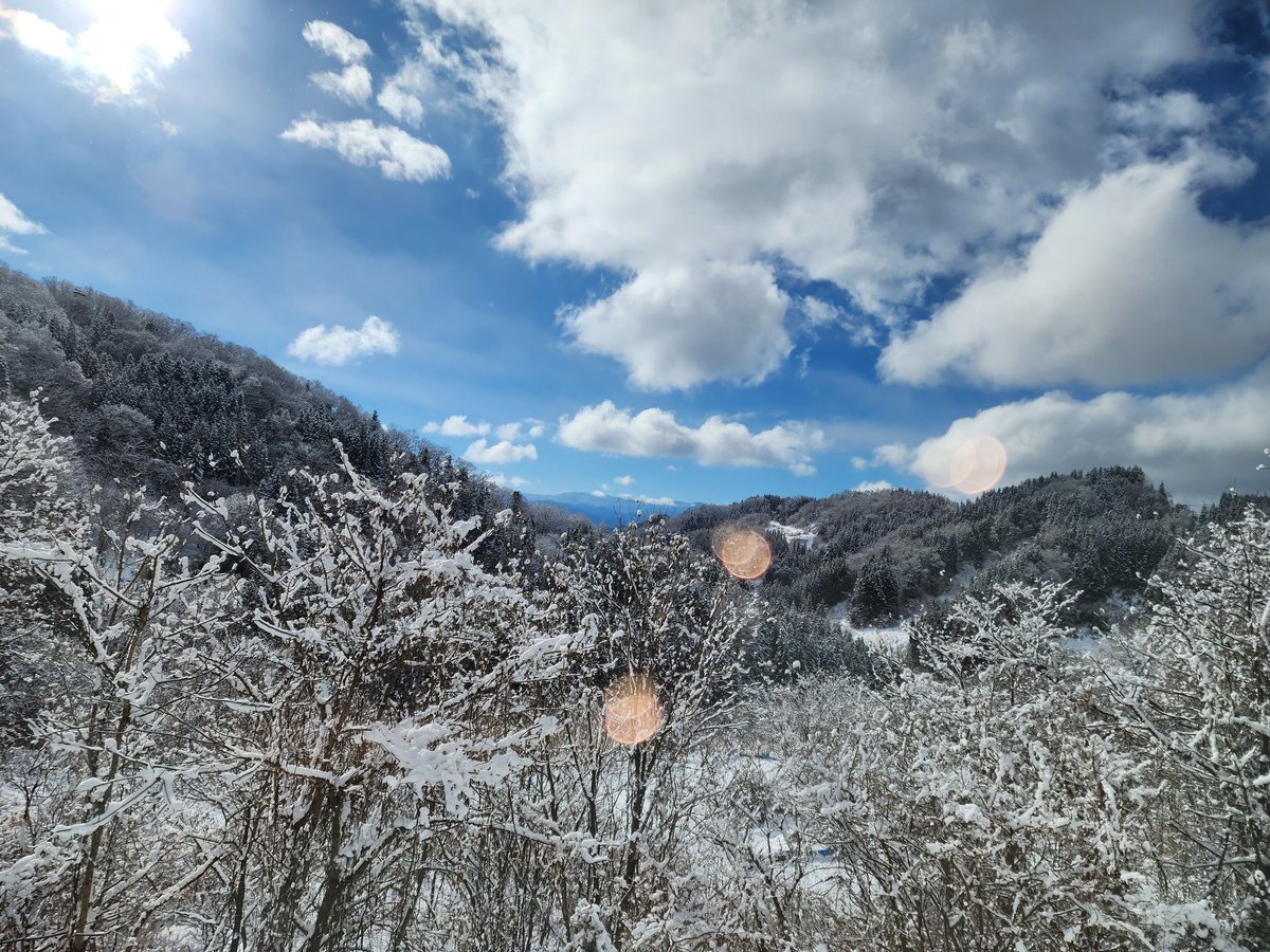 sorinra's tweet photo. この度こういう場所に移住します。
住めるのはまだまだ先なんですが…。
私たちを知ってる人遊びに来てねw https://t.co/dS5fjrEro2