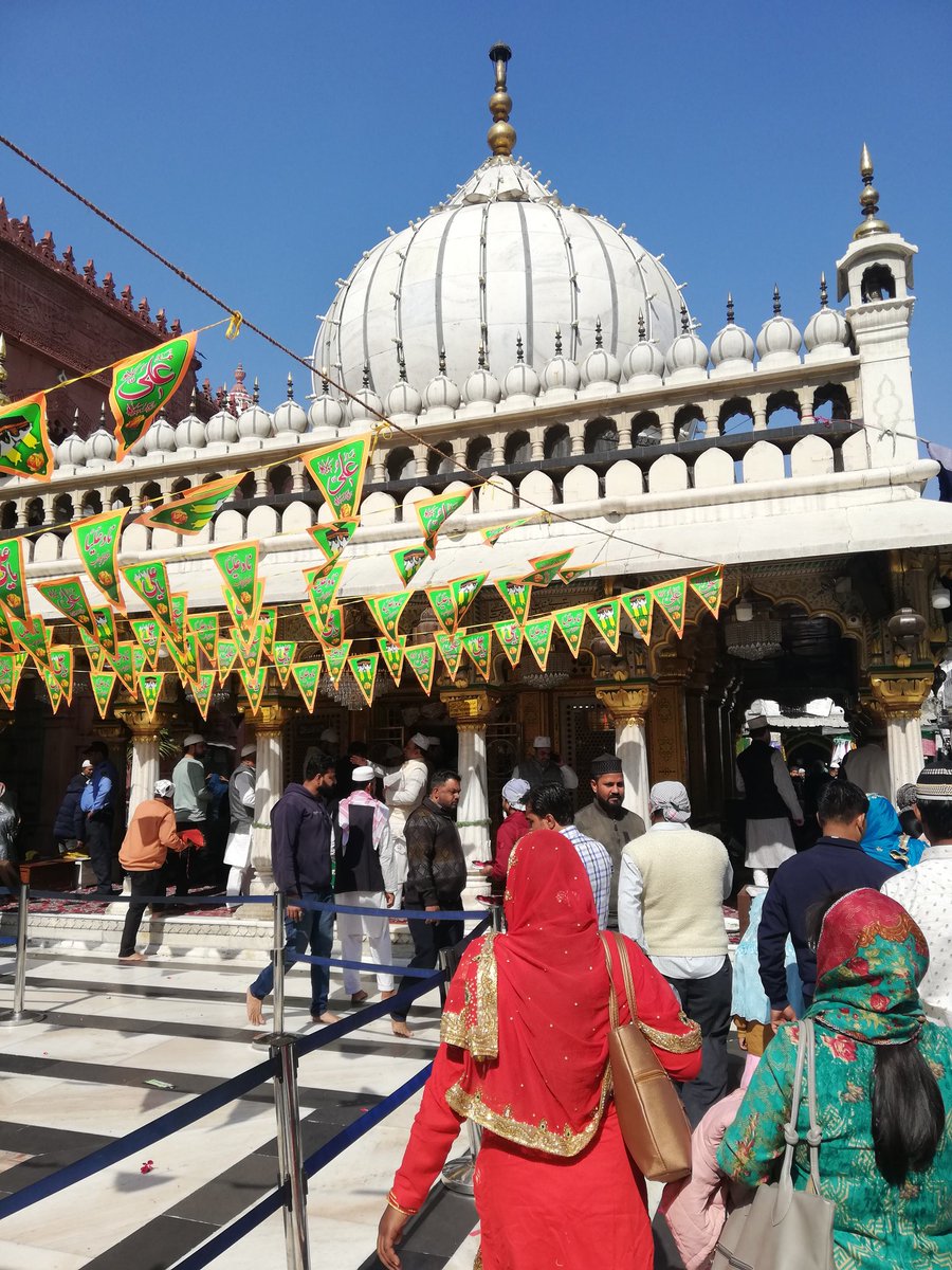 A weekend well spent.
#HazratNizamuddin 🙏