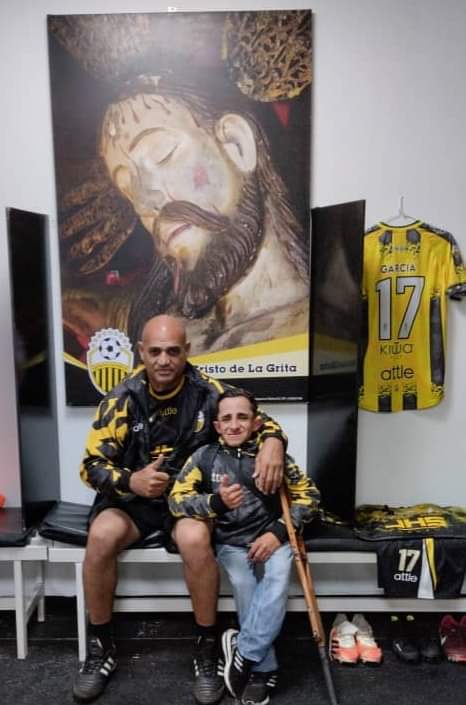 AMISTADES QUE SUMAN...YA CON 19 AÑOS COMO ENTRENADOR DE PORTEROS,SIGO COMPARTIENDO CON GRANDES SERES HUMANOS..<a href="/DvoTachira/">Deportivo Táchira FC</a>