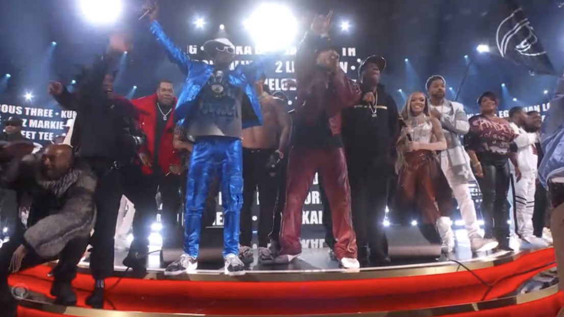 PopBase's tweet photo. The #GRAMMYs delivered a star-studded performance in honor of Hip-Hop’s 50th anniversary. https://t.co/sTm0AEK7Zx