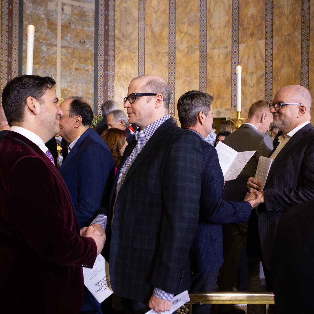 Celebrate love this Valentine's Day with a meaningful Renewal of Vows ceremony at St. Bart's! Join us for a 30-minute service followed by a special toast. A gift from @neuhauschocolates awaits couples who register in advance at stbarts.org/valentine #LoveAbides #ValentinesDay