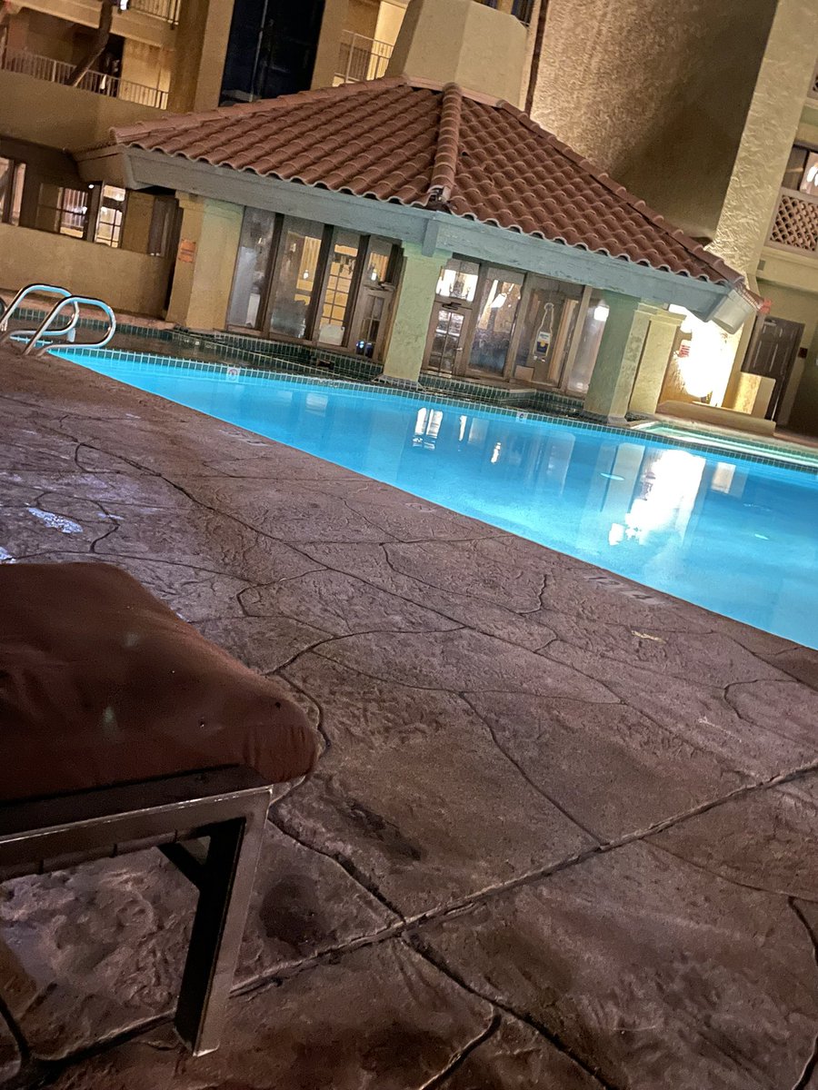 #WLPC at Northpoint poolside chillin feel free to stop by if your in the 1100 block