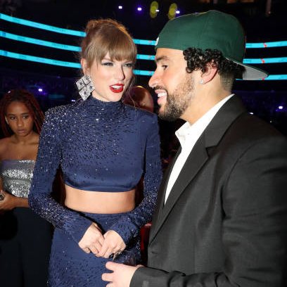 TheSwiftSociety's tweet photo. mi gente latino!! https://t.co/NJT607GrgP