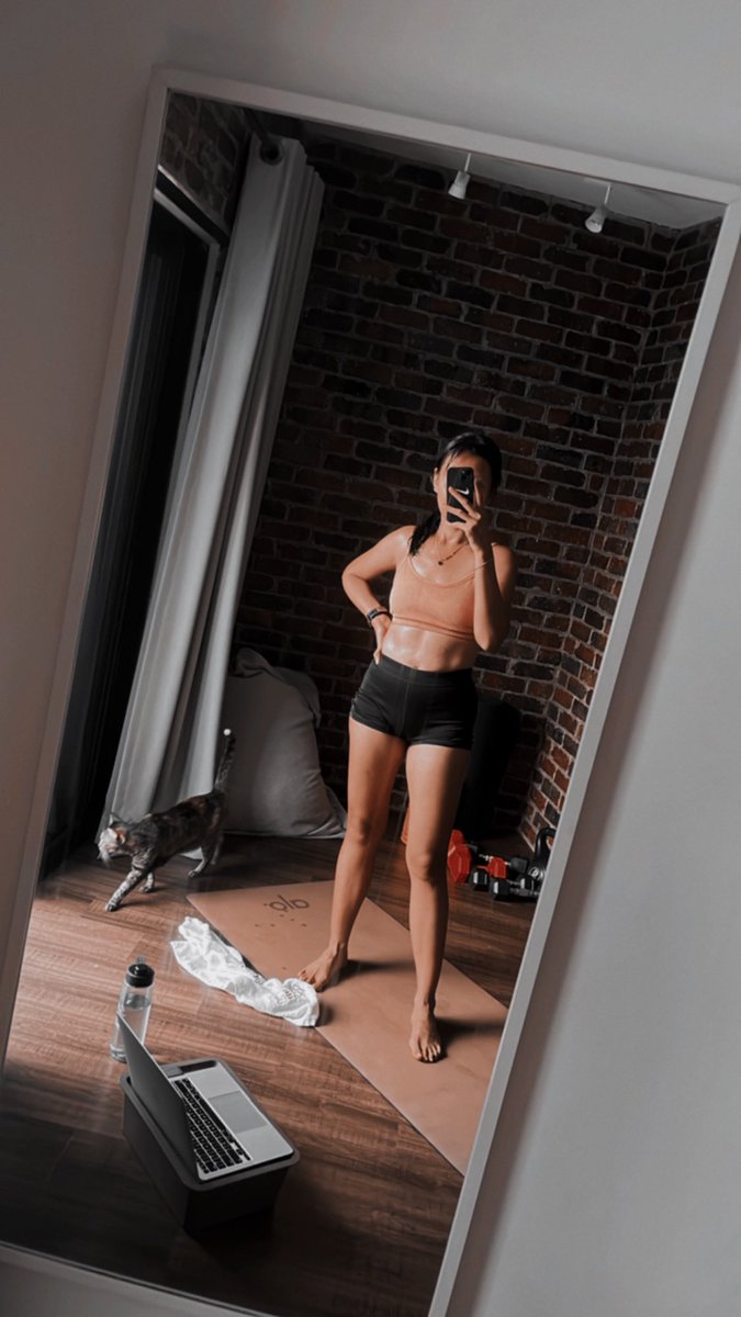 suelovespizza's tweet photo. Tak habis lagi ke pergaduhan oat dengan nasi? I eat oat for breakfast almost everyday, i eat nasi for lunch and/or dinner everyday. Oat is not the problem, rice is not the problem. What you eat with them or what you don’t eat (veges and fruits) is the problem https://t.co/5f4amIn4lx